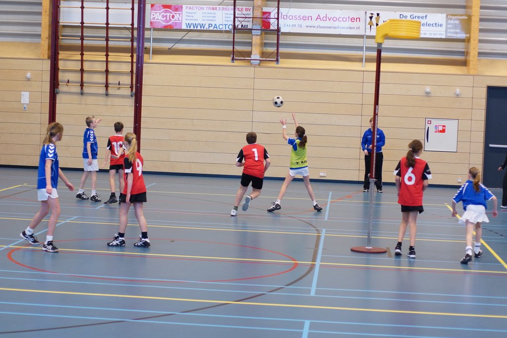 Korfbal D2  12 januari -009.JPG